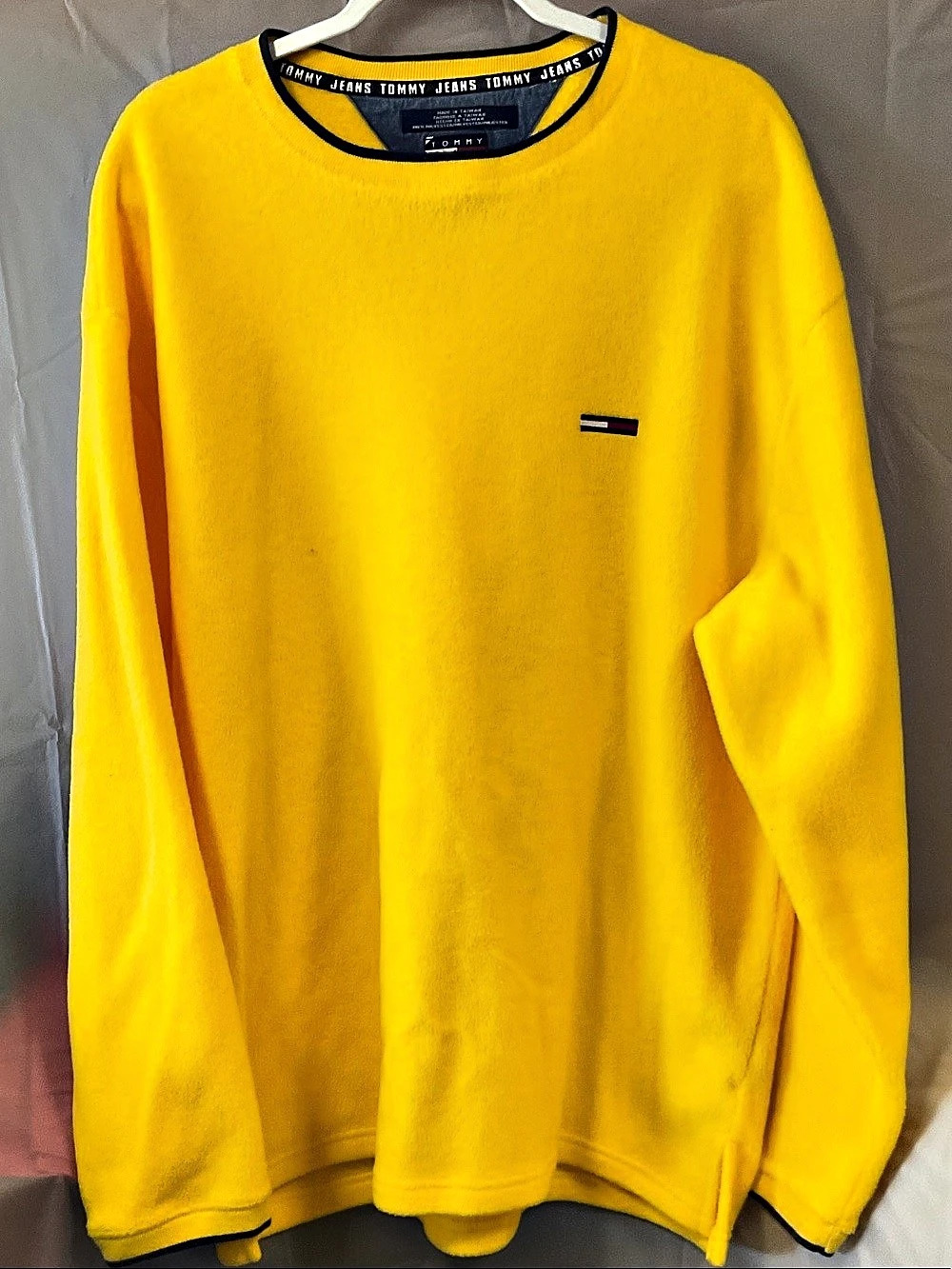 Tommy Jeans crewneck sweatshirt Crewneck Polyester in Yellow Size Large Like New